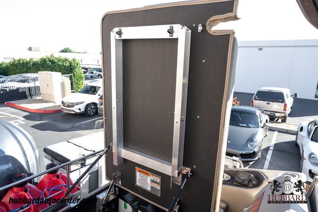 2021 Bennington Q25 SB  - 22951483 - 81