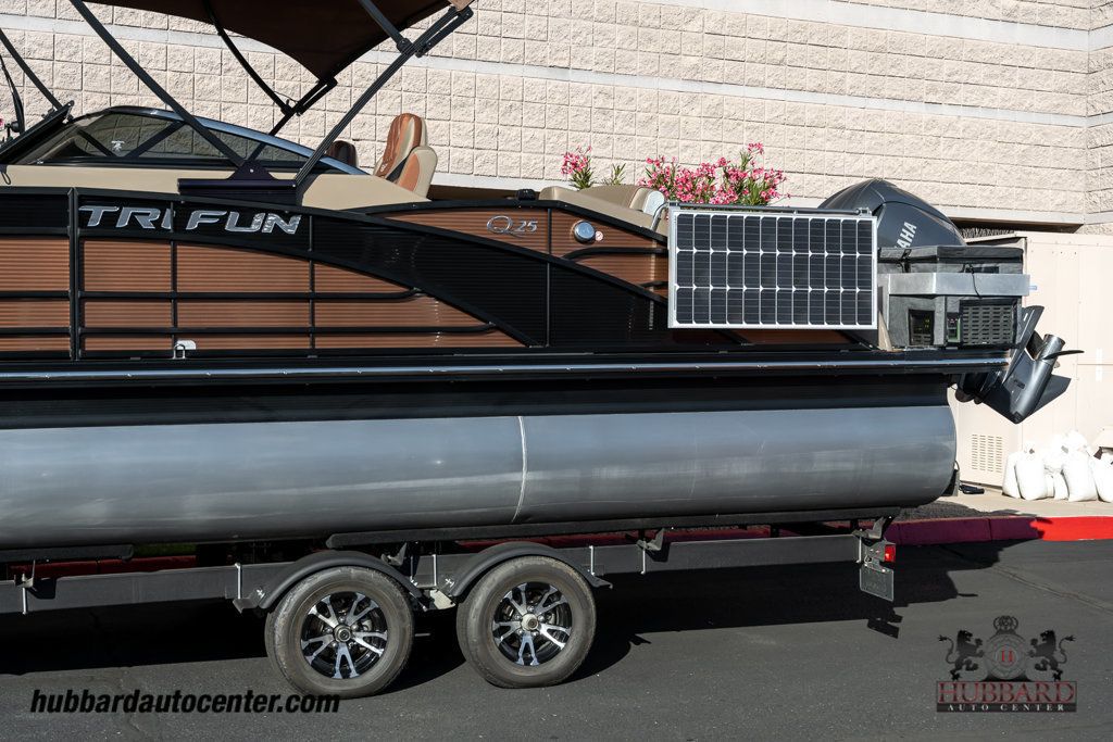 2021 Bennington Q25 SB  - 22951483 - 84