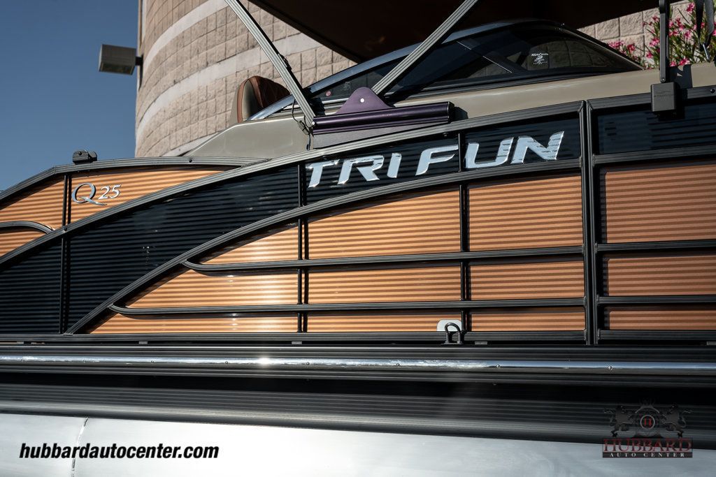 2021 Bennington Q25 SB  - 22951483 - 93