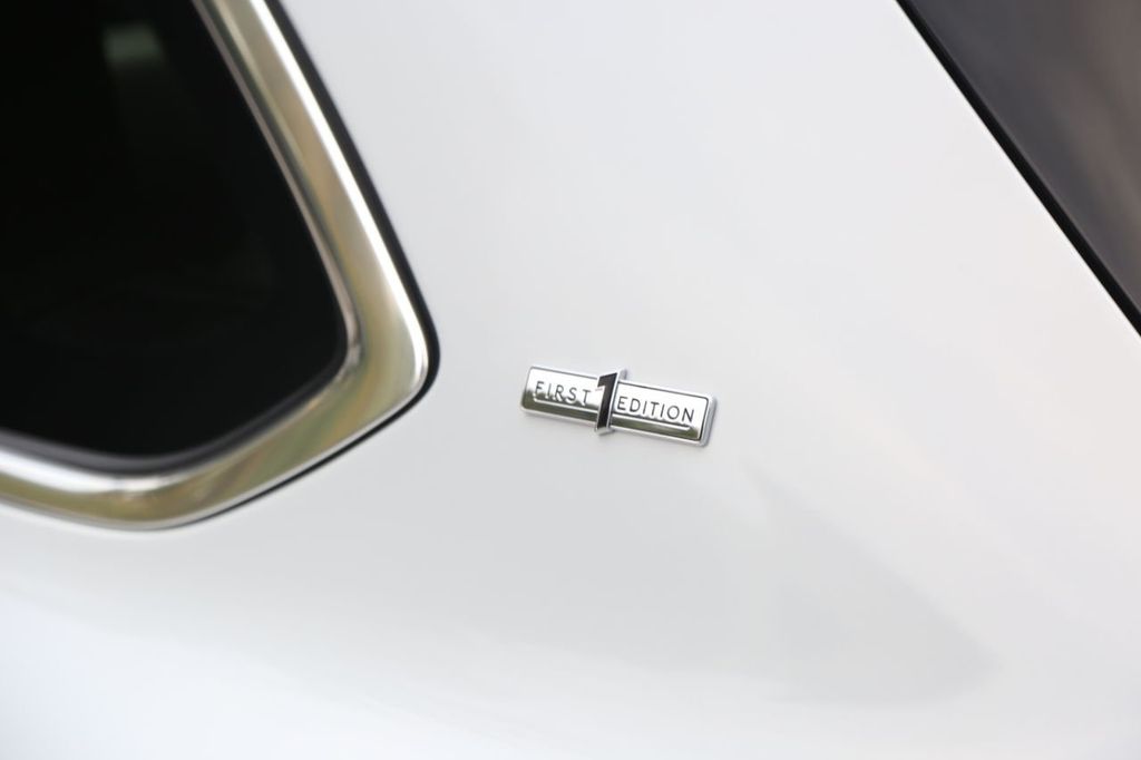 2021 Bentley Bentayga First Edition photo 29