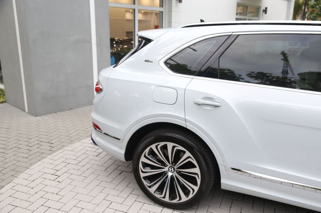 2021 Bentley Bentayga First Edition photo 30