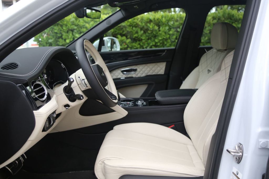 2021 Bentley Bentayga First Edition photo 36
