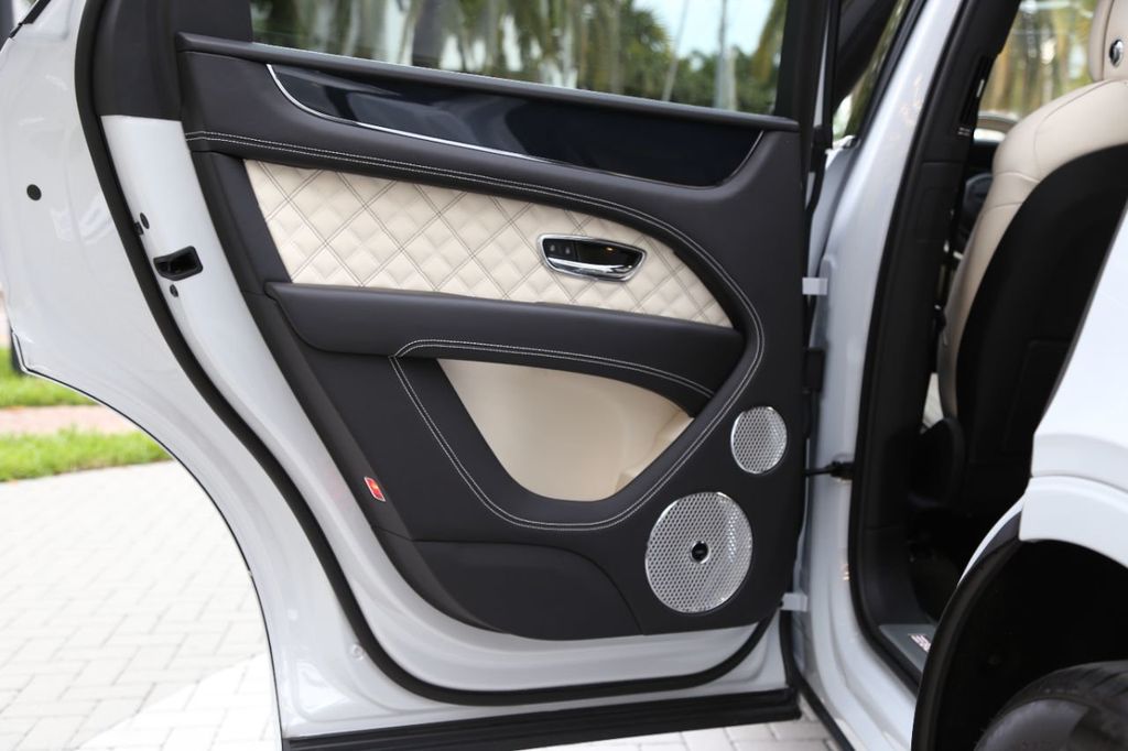2021 Bentley Bentayga First Edition photo 51