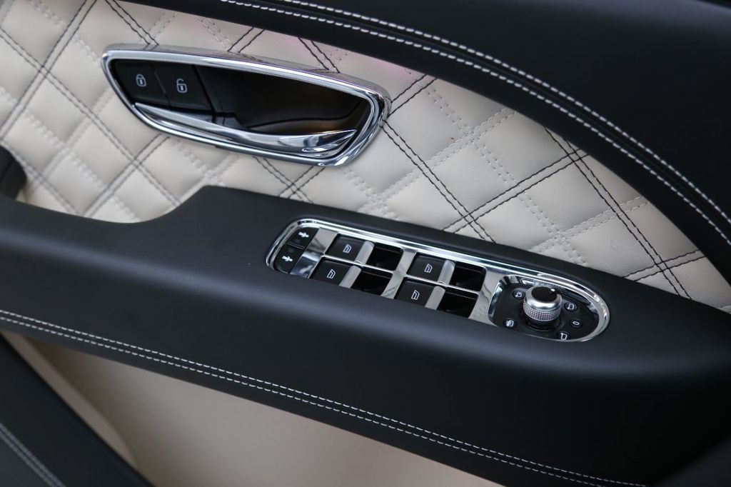 2021 Bentley Bentayga First Edition photo 52