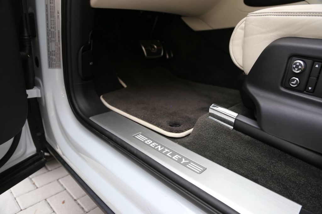 2021 Bentley Bentayga First Edition AWD - 22147133 - 62