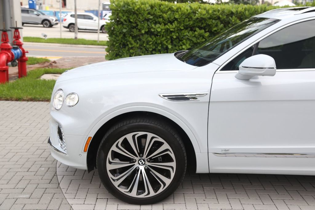 2021 Bentley Bentayga First Edition photo 9