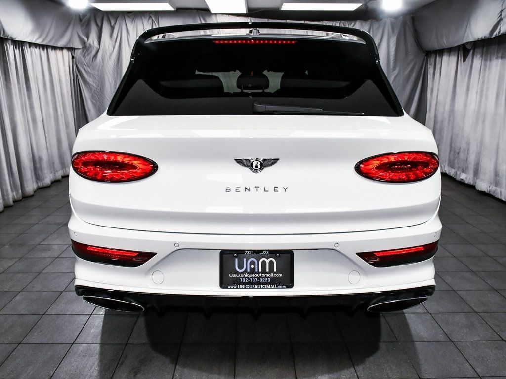 2021 Bentley Bentayga Speed photo 5
