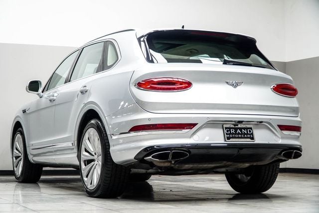 2021 Bentley Bentayga V8 AWD - 23012528 - 10