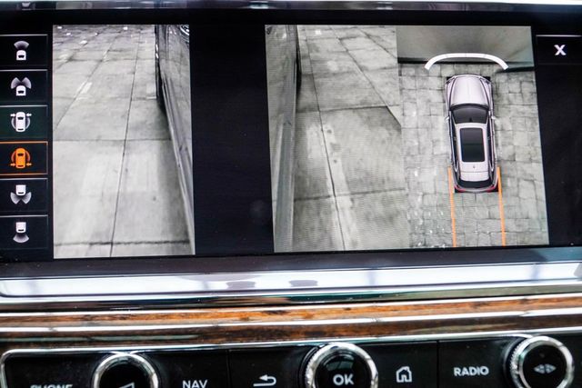 2021 Bentley Bentayga V8 AWD - 23012528 - 31