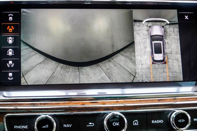 2021 Bentley Bentayga V8 AWD - 23012528 - 33