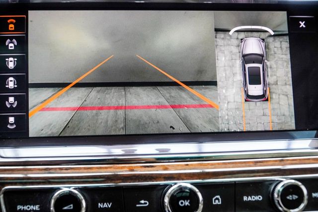 2021 Bentley Bentayga V8 AWD - 23012528 - 34