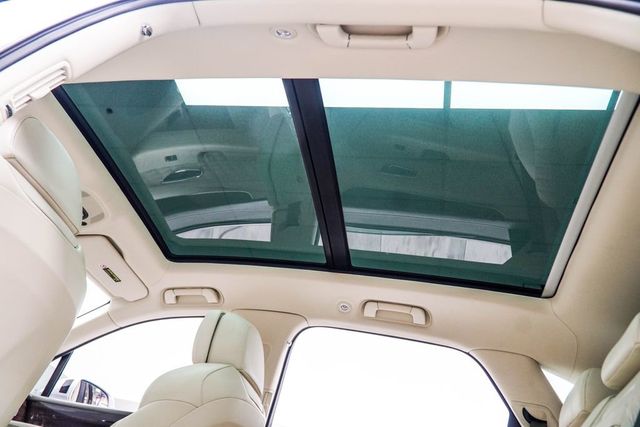 2021 Bentley Bentayga V8 AWD - 23012528 - 52