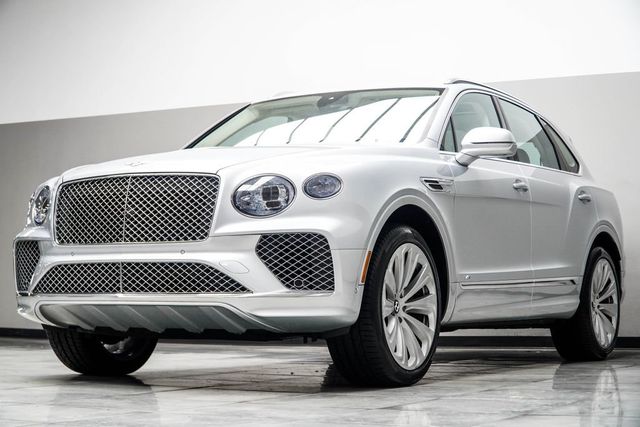 2021 Bentley Bentayga V8 AWD - 23012528 - 8