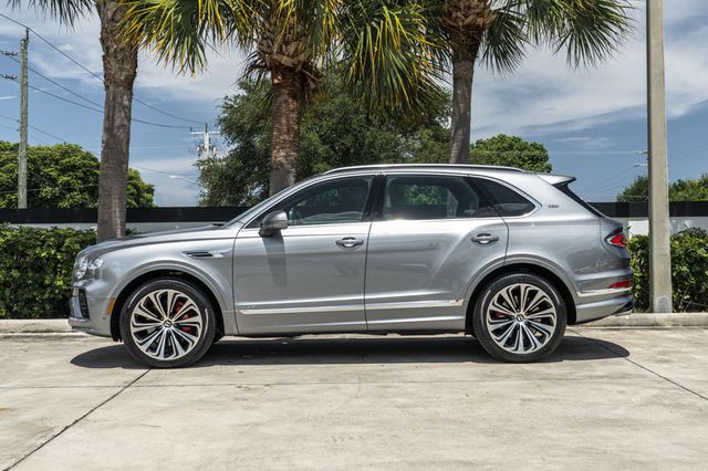 2021 Bentley Bentayga V8 AWD - 23045204 - 2