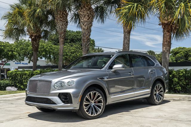 2021 Bentley Bentayga V8 AWD - 23045204 - 33