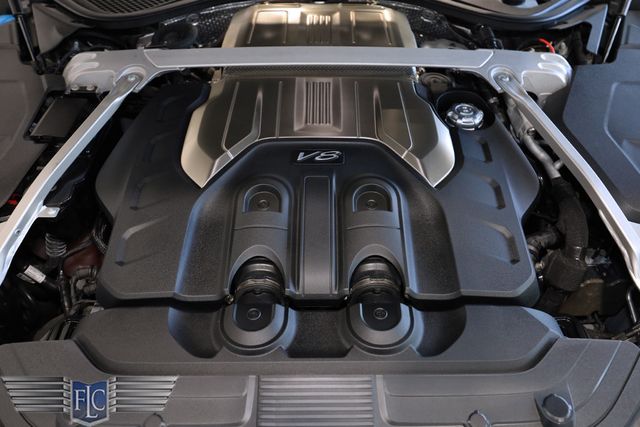 2021 Bentley Continental GTC Mulliner V8 Convertible - 22991763 - 39