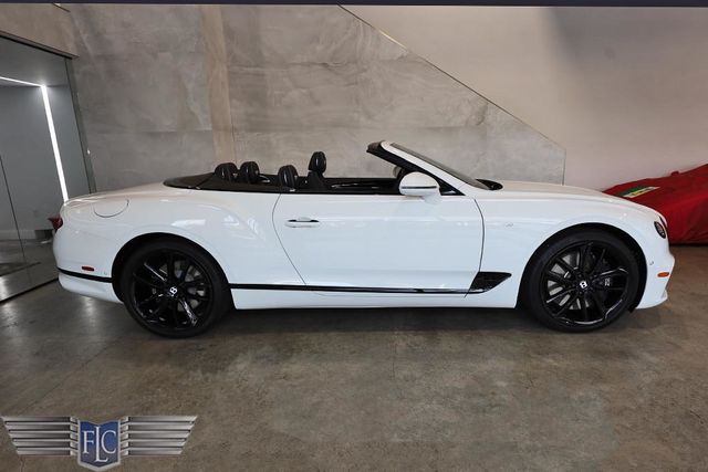 2021 Bentley Continental GTC Mulliner V8 Convertible - 23032853 - 11