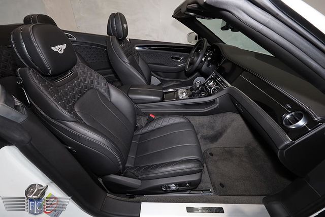 2021 Bentley Continental GTC Mulliner V8 Convertible - 23032853 - 15