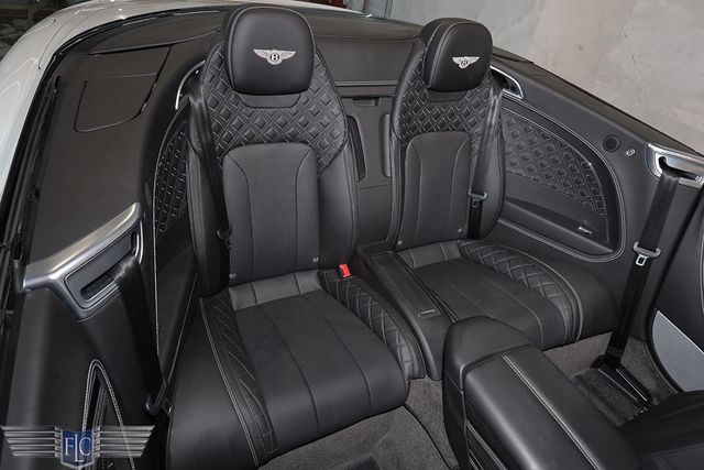 2021 Bentley Continental GTC Mulliner V8 Convertible - 23032853 - 18