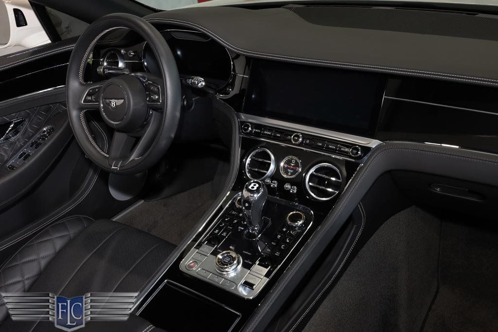 2021 Bentley Continental GTC Mulliner V8 Convertible - 23032853 - 20