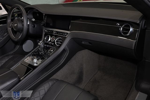 2021 Bentley Continental GTC Mulliner V8 Convertible - 23032853 - 22