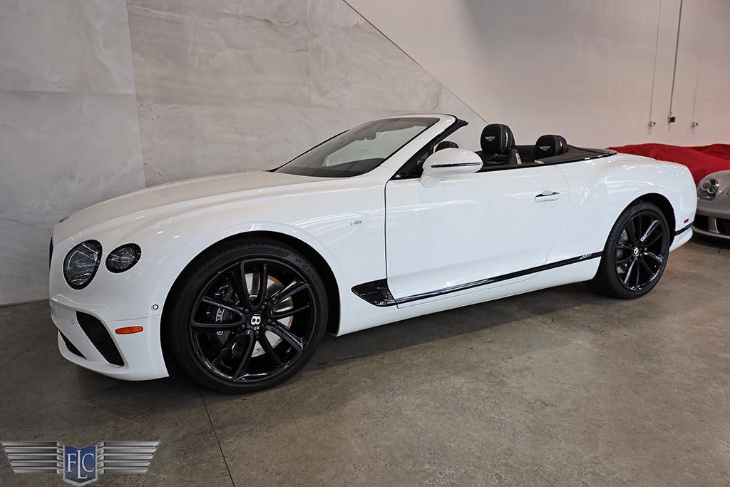 2021 Bentley Continental GTC Mulliner V8 Convertible - 23032853 - 38