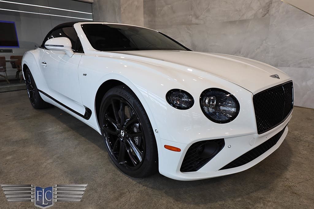 2021 Bentley Continental GTC Mulliner V8 Convertible - 23032853 - 44