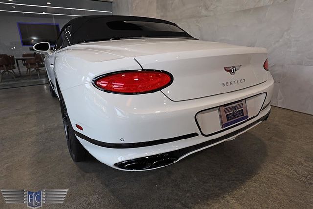 2021 Bentley Continental GTC Mulliner V8 Convertible - 23032853 - 45