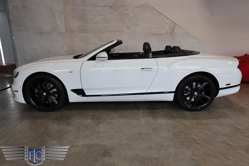 2021 Bentley Continental GTC Mulliner V8 Convertible - 23032853 - 47