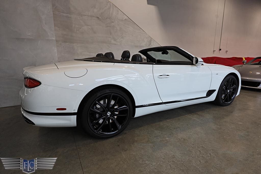 2021 Bentley Continental GTC Mulliner V8 Convertible - 23032853 - 4