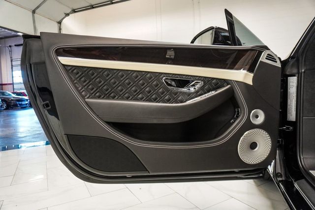 2021 Bentley Continental GT Coupe - 23080429 - 19
