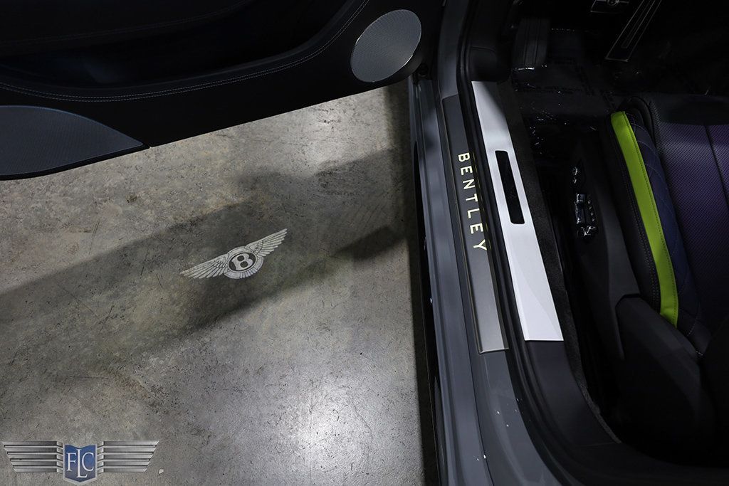 2021 Bentley Continental GTC V8 - 22991763 - 19