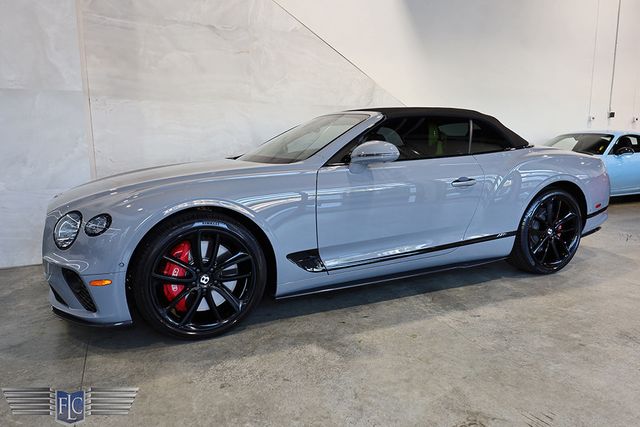 2021 Bentley Continental GTC V8 - 22991763 - 3