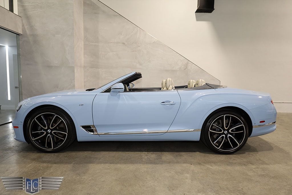 2021 Bentley Continental GTC V8 Mulliner Convertible - 22748365 - 38