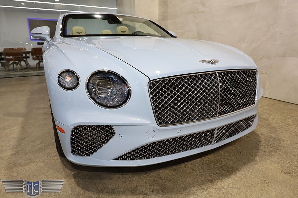 2021 Bentley Continental GTC V8 Mulliner Convertible - 22748365 - 8