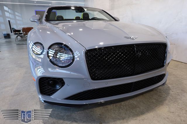 2021 Bentley Continental GTC V8 Mulliner Convertible - 22991763 - 14