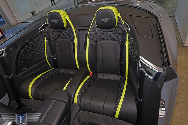 2021 Bentley Continental GTC V8 Mulliner Convertible - 22991763 - 24