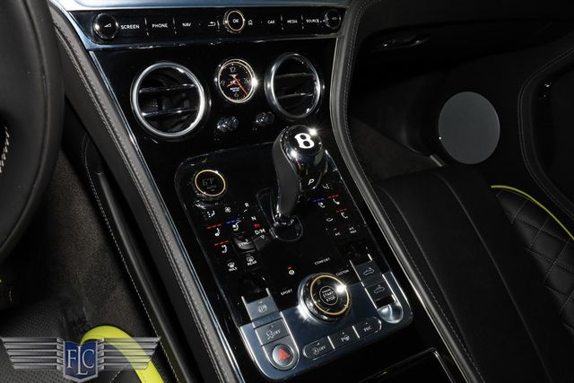 2021 Bentley Continental GTC V8 Mulliner Convertible - 22991763 - 31