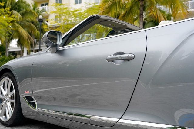 2021 Bentley Continental GT Mulliner Convertible - 22974034 - 18