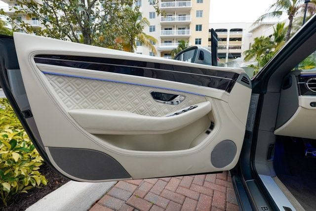 2021 Bentley Continental GT Mulliner Convertible - 22974034 - 56