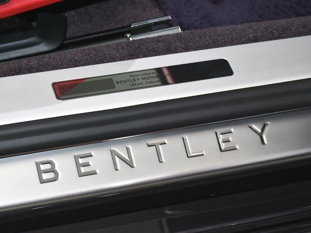 2021 Bentley Continental GT V8 photo 14