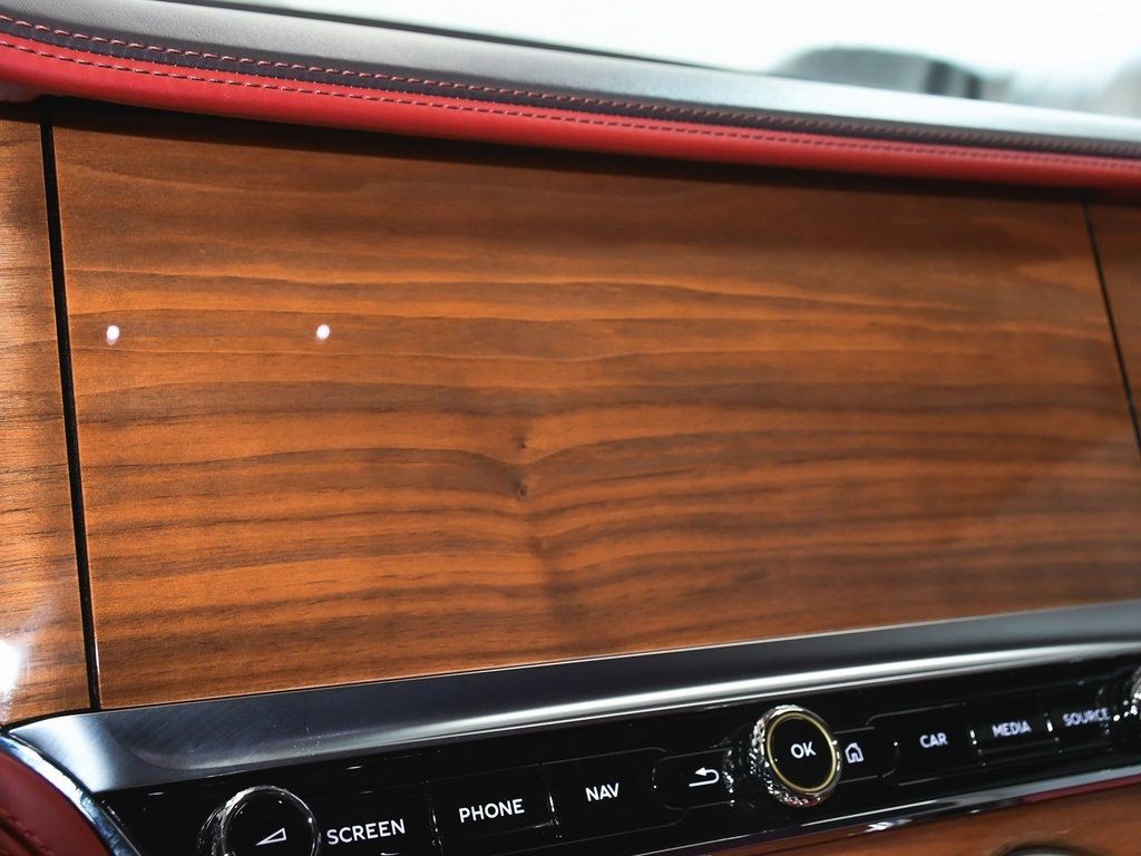 2021 Bentley Continental GT V8 photo 16