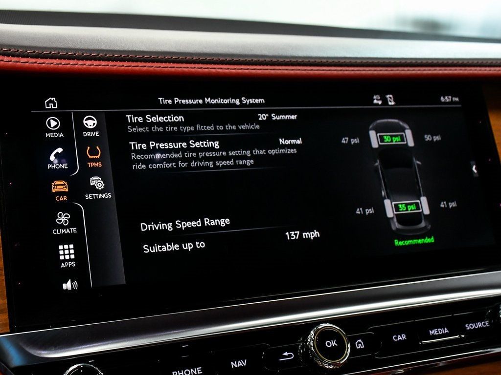 2021 Bentley Continental GT V8 photo 24