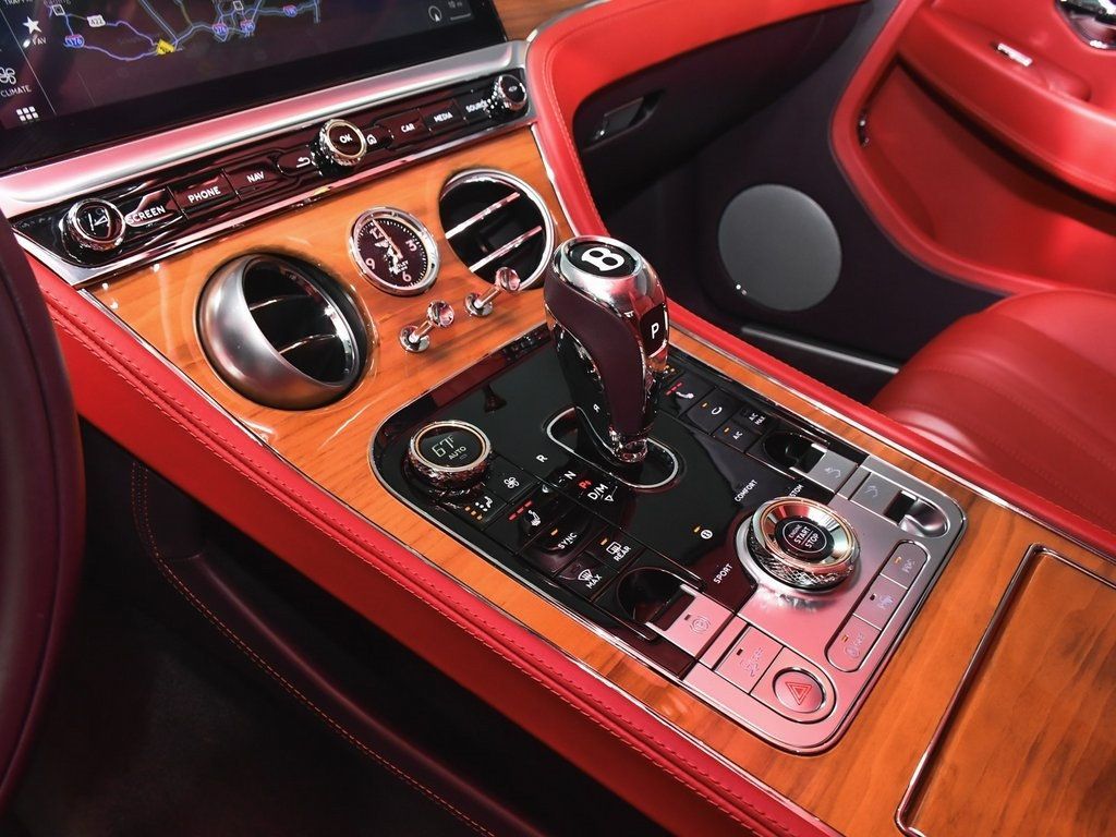 2021 Bentley Continental GT V8 photo 34