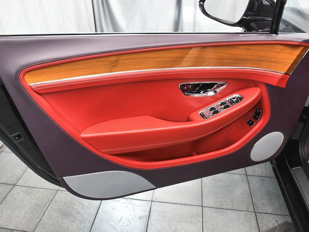 2021 Bentley Continental GT V8 photo 7