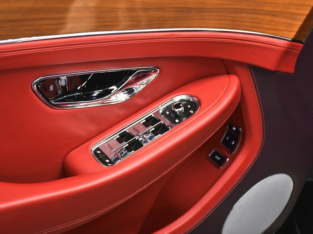 2021 Bentley Continental GT V8 photo 8