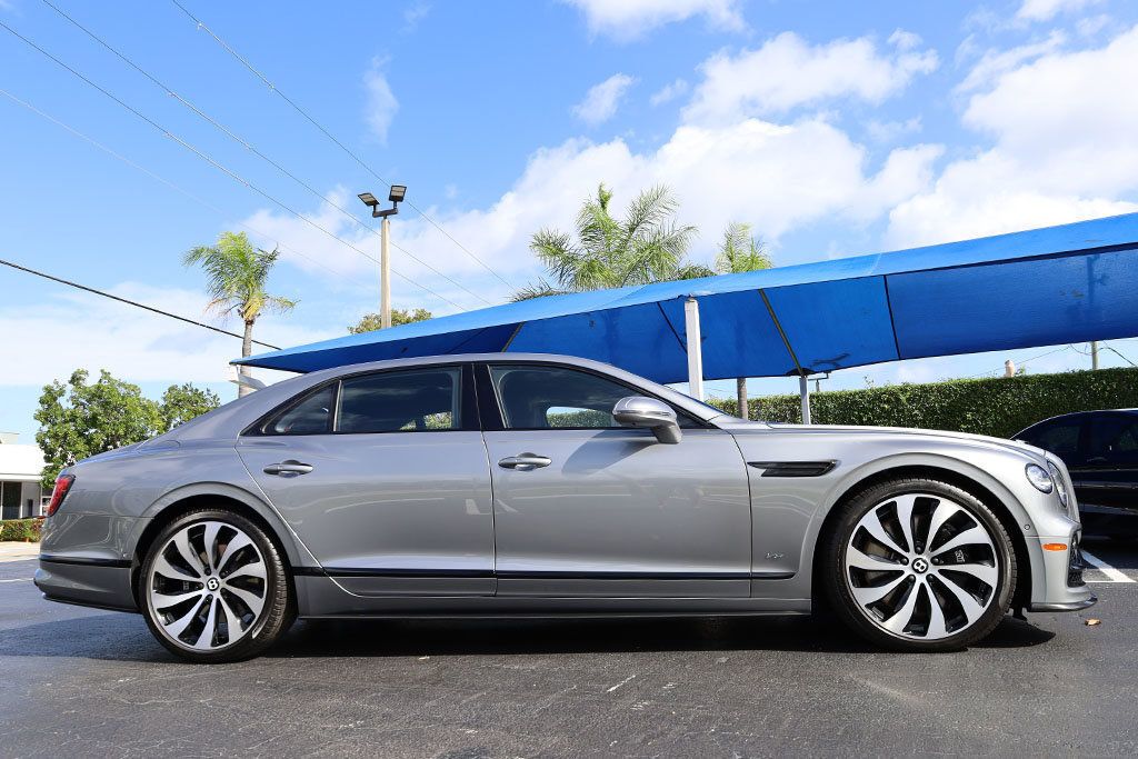 2021 Bentley Flying Spur V8 Mulliner Sedan - 21197335 - 14