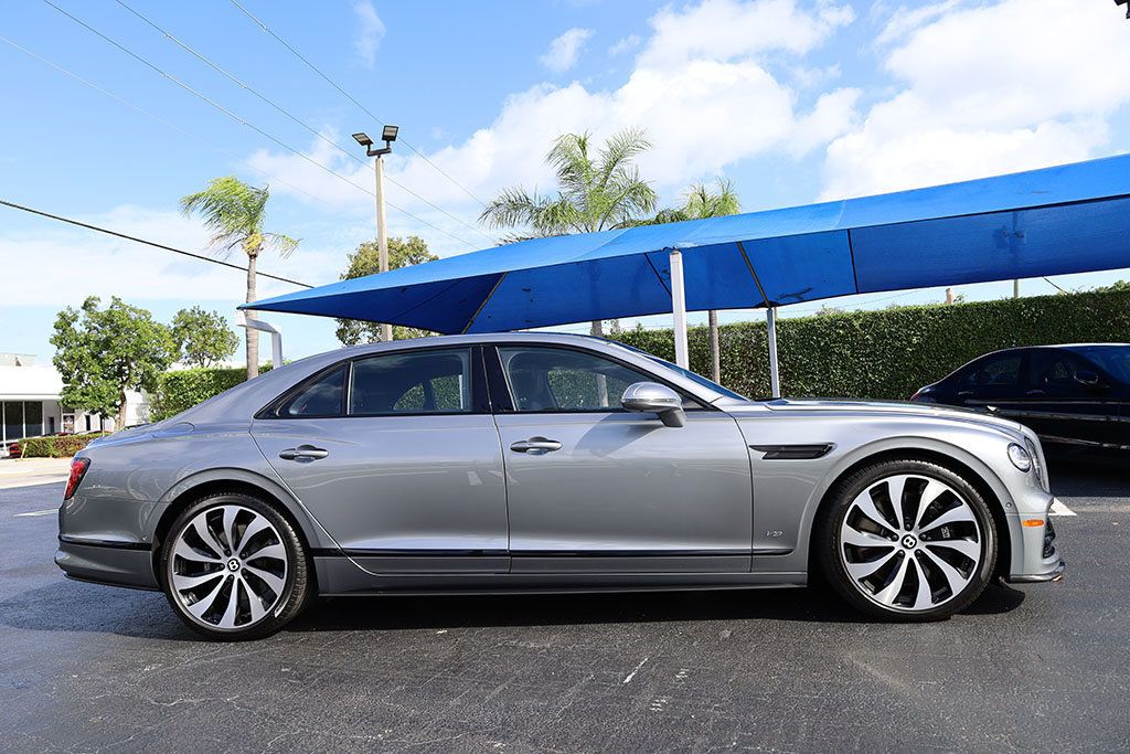 2021 Bentley Flying Spur V8 Mulliner Sedan - 21197335 - 1