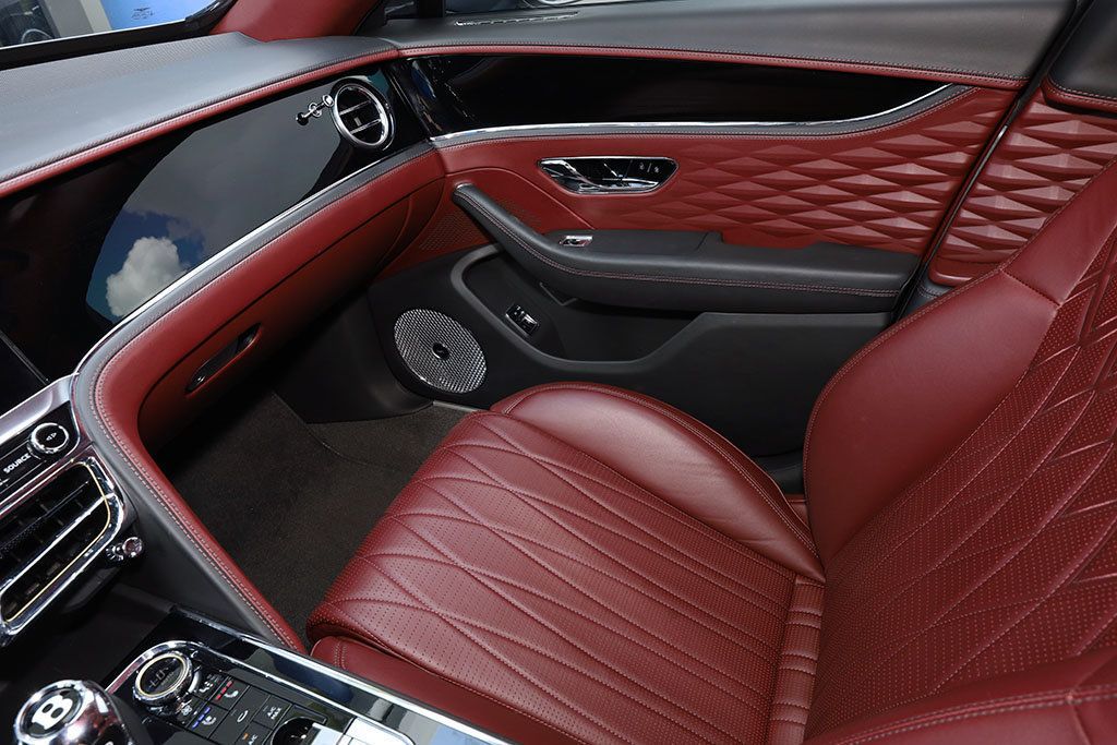 2021 Bentley Flying Spur V8 Mulliner Sedan - 21197335 - 29