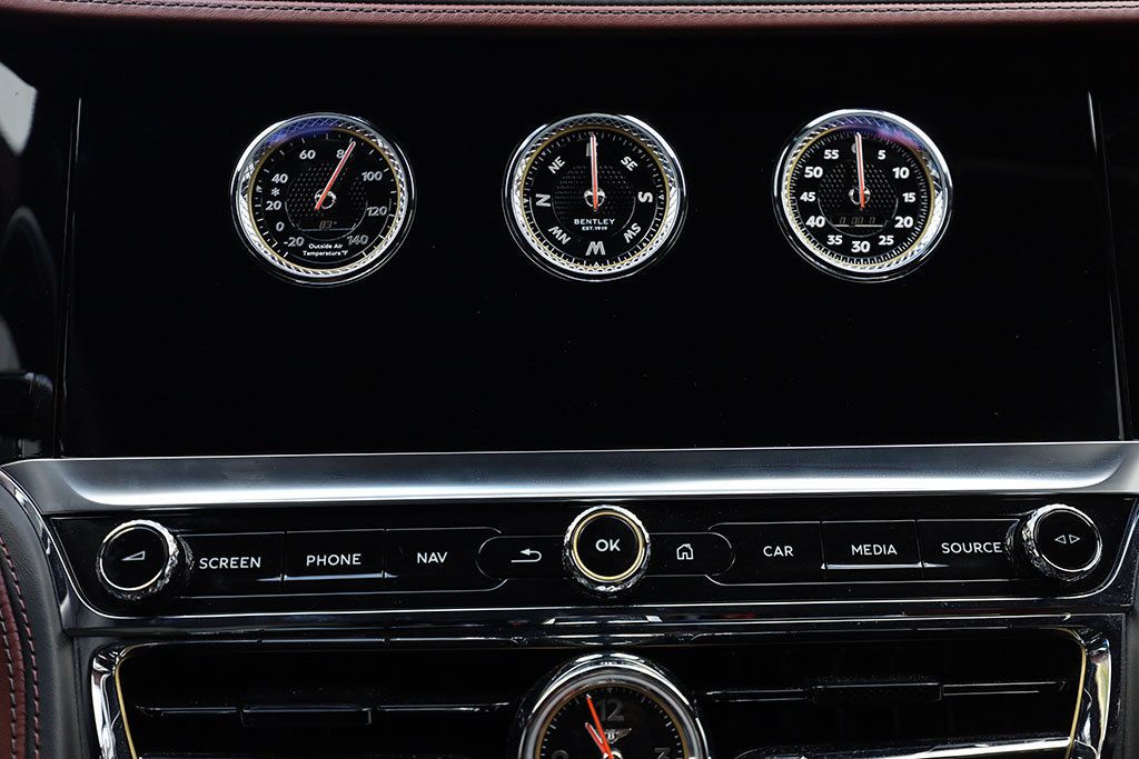2021 Bentley Flying Spur V8 Mulliner Sedan - 21197335 - 34